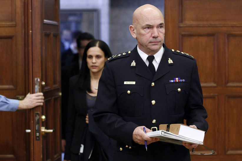 RCMP Commissioner Bob Paulson wants Mounties to use automatic weapons.